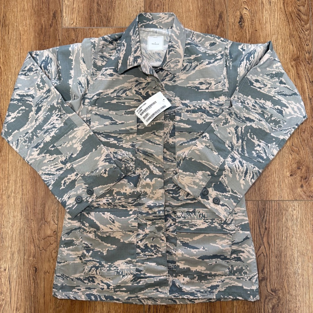 NEW US Air Force‎ Women's Utility Camoflage Coat Size 4L Camo Combat RABU Coat